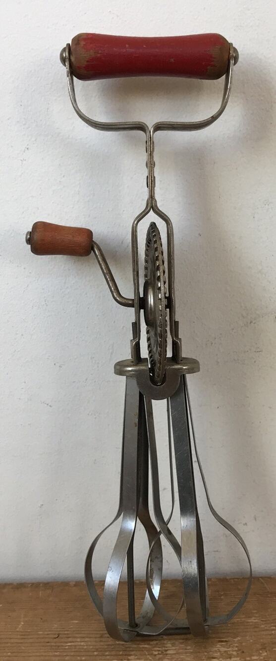 Vintage Antique Androck Stainless Steel Red Wood Crank Hand Mixer Egg Beater
